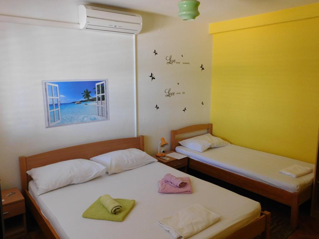 Apartments Kalafatovic Drace Ngoại thất bức ảnh